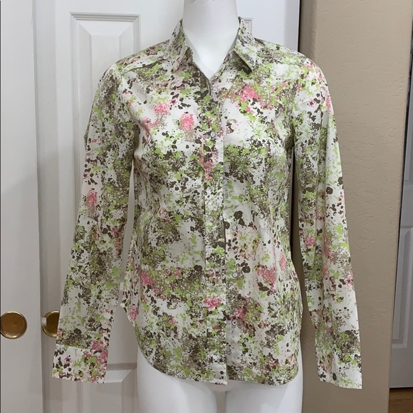 Eddie Bauer Tops - Eddie Bauer button down top Dash size extra-small